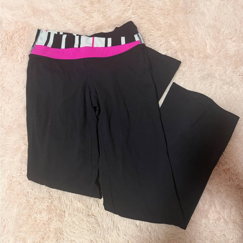 lululemon athletica Black Bootcut Pants with Pink & Black-White Waistband